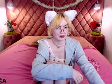 webcam girl mistycerulin live cam image #3479426