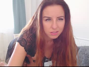 webcam girl emerald_kittycat live cam image #3136396