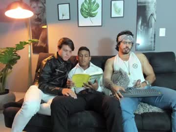 webcam man bless_my_neighbor live cam image #2809954