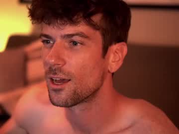 webcam man charlieonline live cam image #2324254