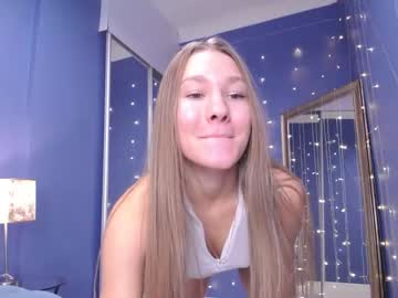 webcam girl teonasafina__ live cam image #3405603