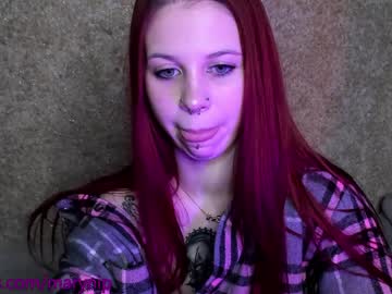 webcam girl maaarynip live cam image #3324440