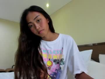 webcam girl asiangirlandwhiteguy live cam image #234775