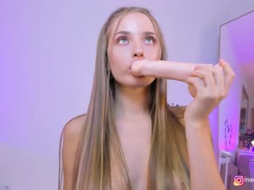 webcam girl mango_shake live cam image #1567406