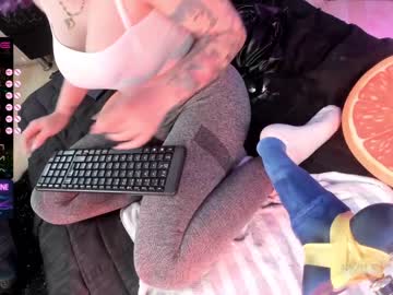 webcam girl kkole17 live cam image #3975777