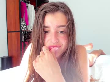 webcam girl coy_amina live cam image #2217402