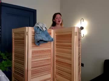 webcam girl dinablush live cam image #4131304