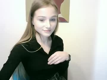 webcam girl mayfrax live cam image #689967