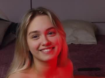 webcam girl evi_wow live cam image #4091091