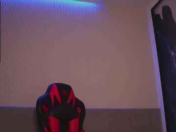 webcam girl angella_kleee live cam image #3284510