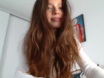 webcam girl isia_slay live cam image #2512289