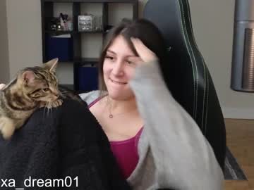 webcam girl alexa_dream live cam image #6120561