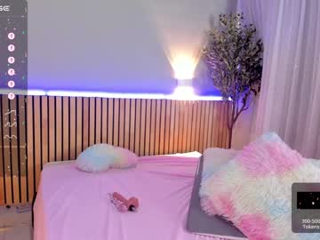 webcam girl little_effy18 live cam image #6602931