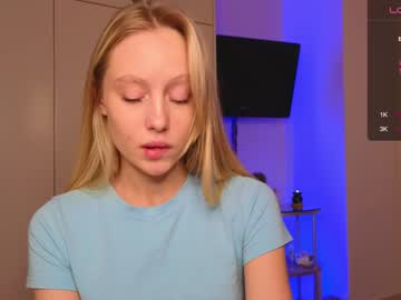 webcam girl callme_star live cam image #5190031