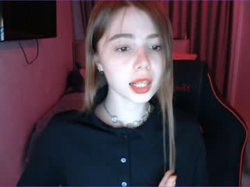 webcam girl tripleprinces live cam image #2249275