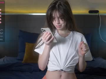 webcam girl wearehottest live cam image #1075240