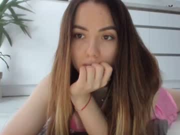 webcam girl meryfoxxx live cam image #2390846