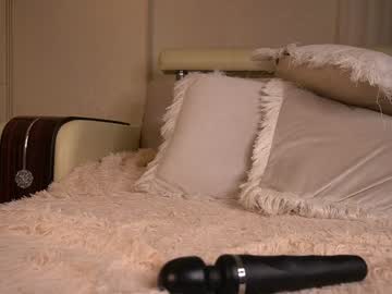 webcam girl princessasiana live cam image #3212530