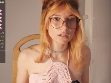 webcam girl illegaldream live cam image #4853407