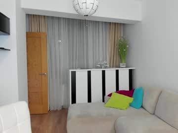 webcam girl domixdyva live cam image #4082185