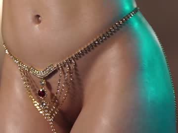 webcam girl _meganmeow_ live cam image #6001007