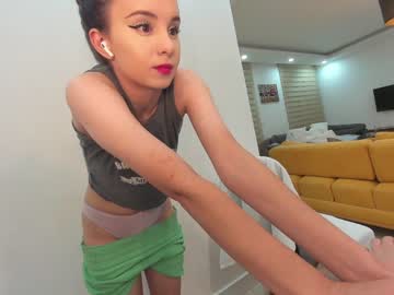 webcam girl ehotlovea live cam image #2982339