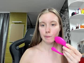 webcam girl bam_bi live cam image #5782244
