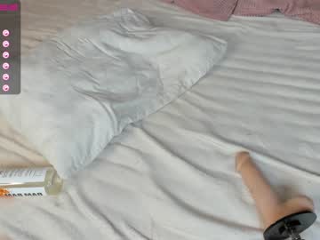 webcam girl esmeross_ live cam image #2135224