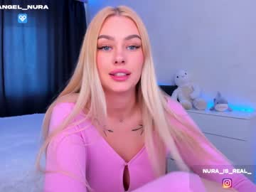 webcam girl 8a8y_nura live cam image #4009039