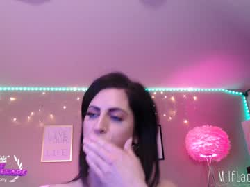 webcam girl milf_lacey live cam image #1358750