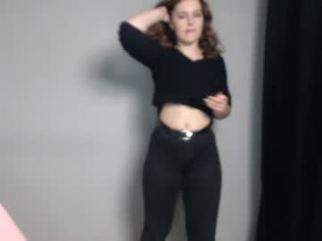 webcam girl mija_mari live cam image #3194606