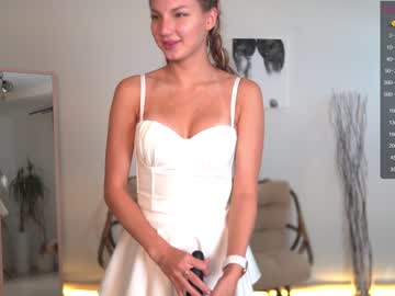 webcam girl kelly_the_horniest live cam image #5073097