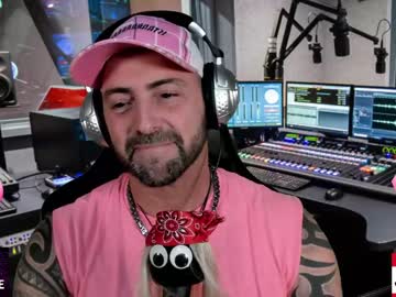 webcam man whaaaaaaaat live cam image #3606780