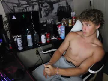 webcam man maxednat live cam image #5050251