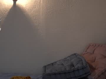 webcam girl sistinehashands live cam image #4439443