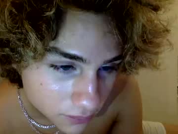 webcam man chaseehutch live cam image #5745540