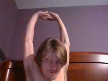 webcam man golucky52 live cam image #3720436