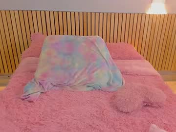 webcam girl little_effy18 live cam image #5652251