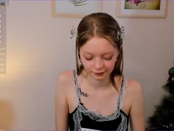 webcam girl whitneyharriss live cam image #6061530
