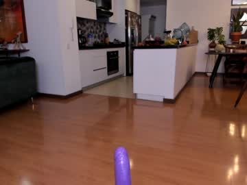 webcam girl nikkisweetie live cam image #1986548