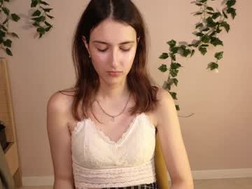 webcam girl sophiaheidi live cam image #5537205