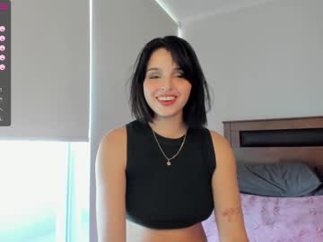 webcam girl yourfreakygirl live cam image #3604272