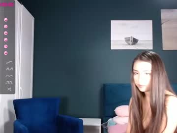 webcam girl lina_tyan live cam image #1716667