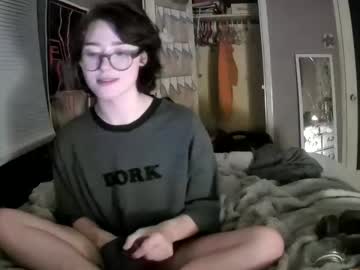 webcam girl soursou live cam image #4872832