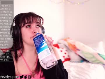 webcam girl evelynpiers live cam image #6392033