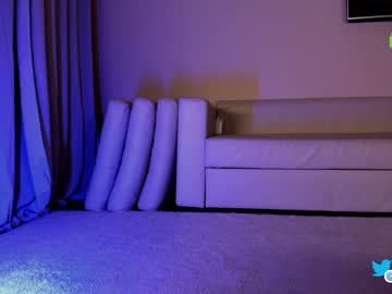 webcam girl hollyextra live cam image #6688968