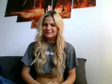 webcam girl lacyxtate live cam image #3102449