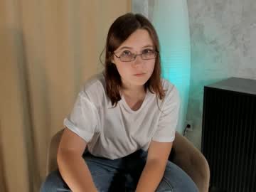 webcam girl mariecurtisa live cam image #5909503