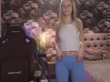 webcam girl angeellina live cam image #1898467