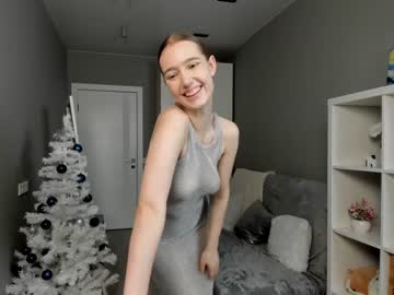 webcam couple christine_bae live cam image #6058819